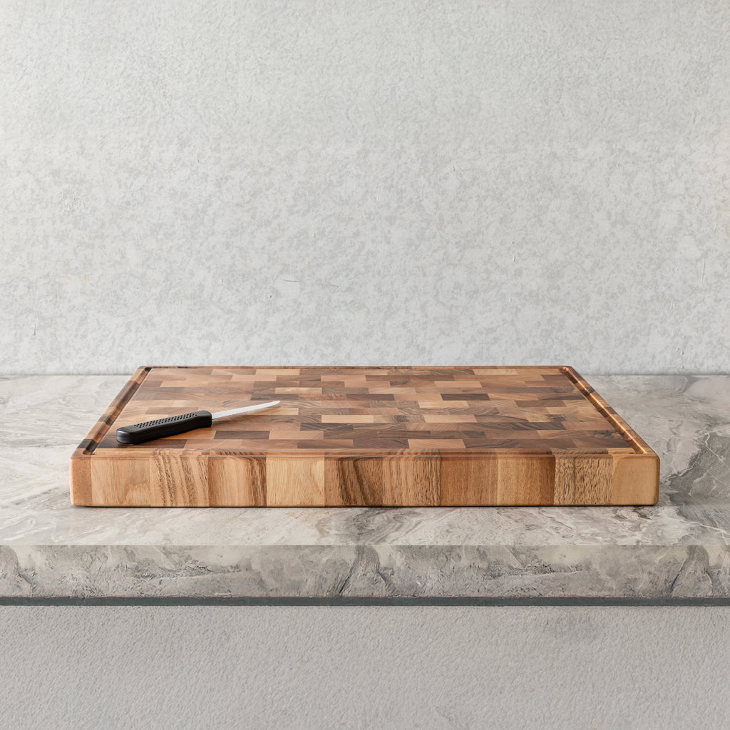 Endgrain Walnut Cutting and Serving Board – Handmade | Special Design for Gastronomy Professionals