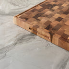 Endgrain Walnut Cutting and Serving Board – Handmade | Special Design for Gastronomy Professionals