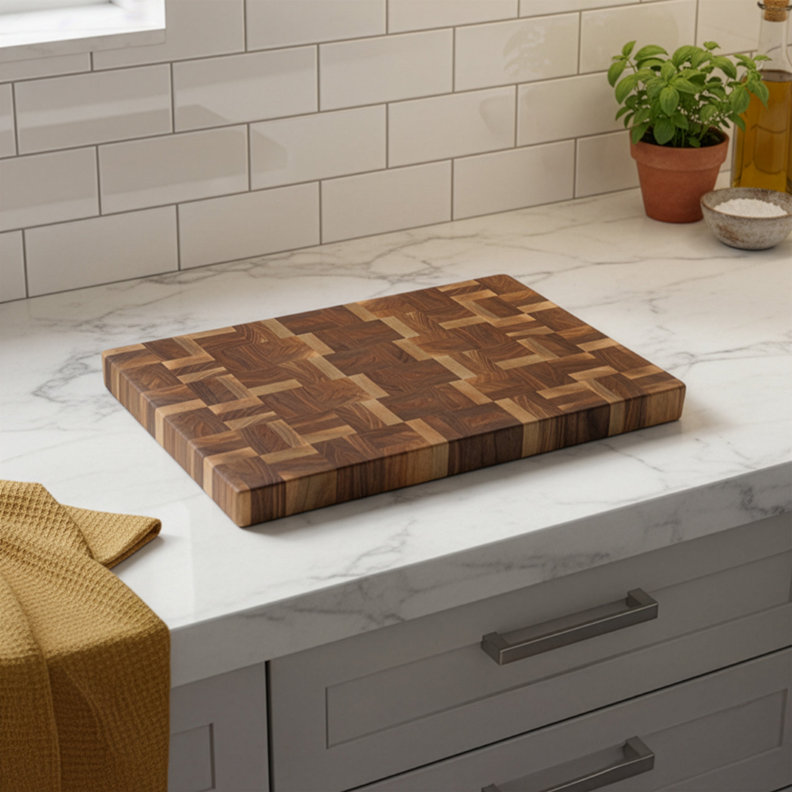 Mosaic Cut Endgrain Walnut Cutting Board – Handmade Serving and Presentation Board | Special Design for Gastronomy Professionals