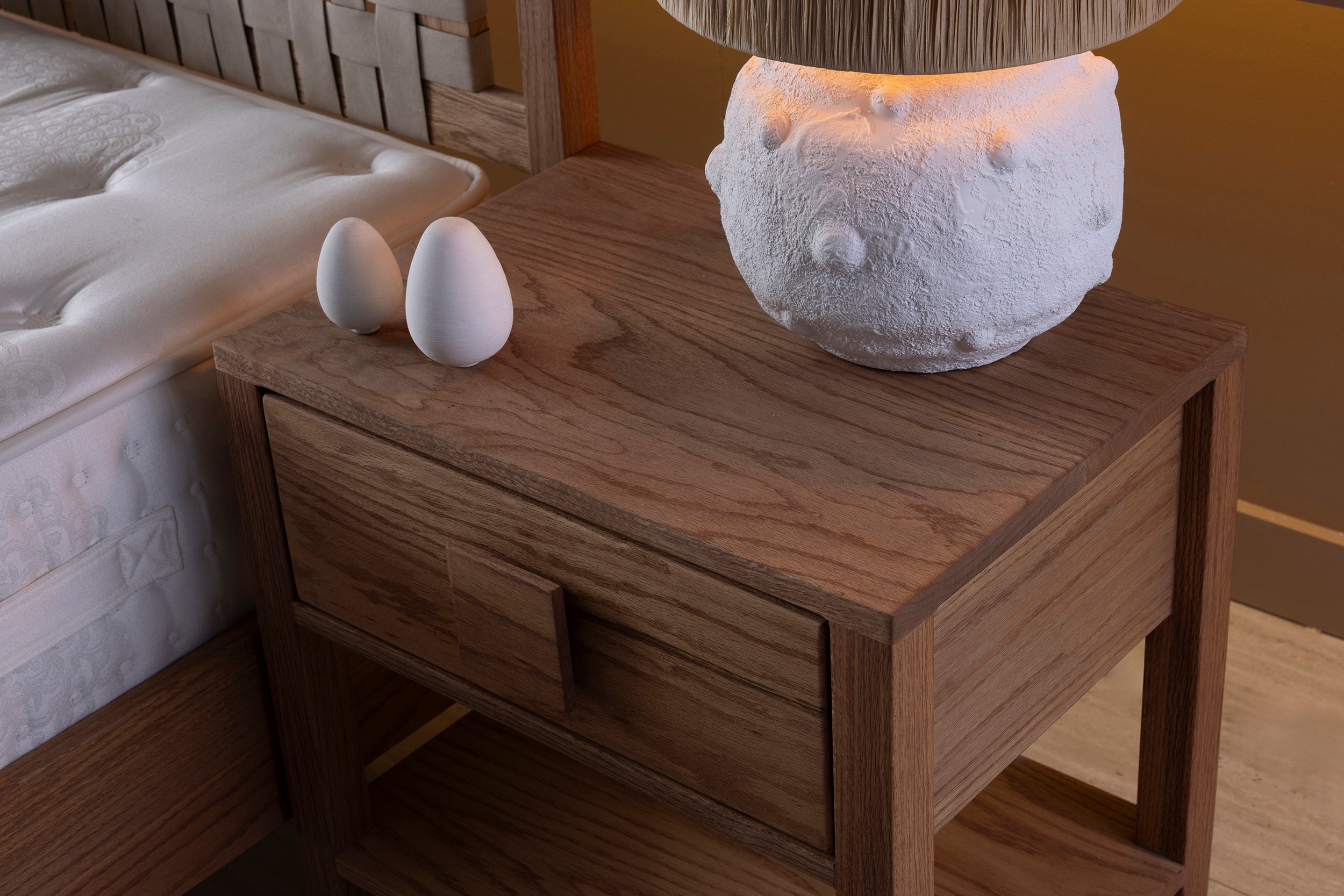 Oak Single Drawer and Shelf Nightstand with Square Handle Detail