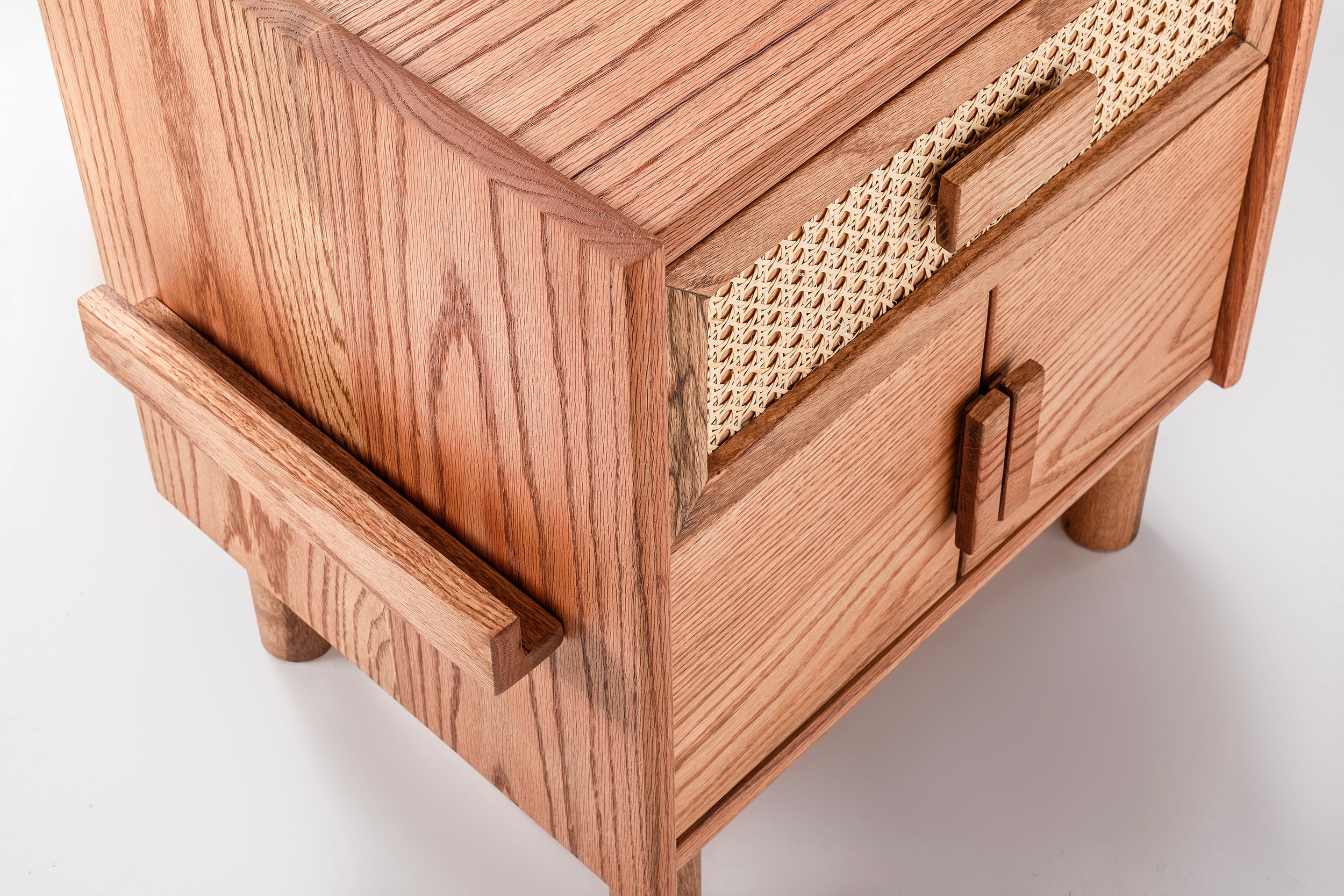 Oak Single Drawer and Cabinet Nightstand with Hazeran Cover Detail