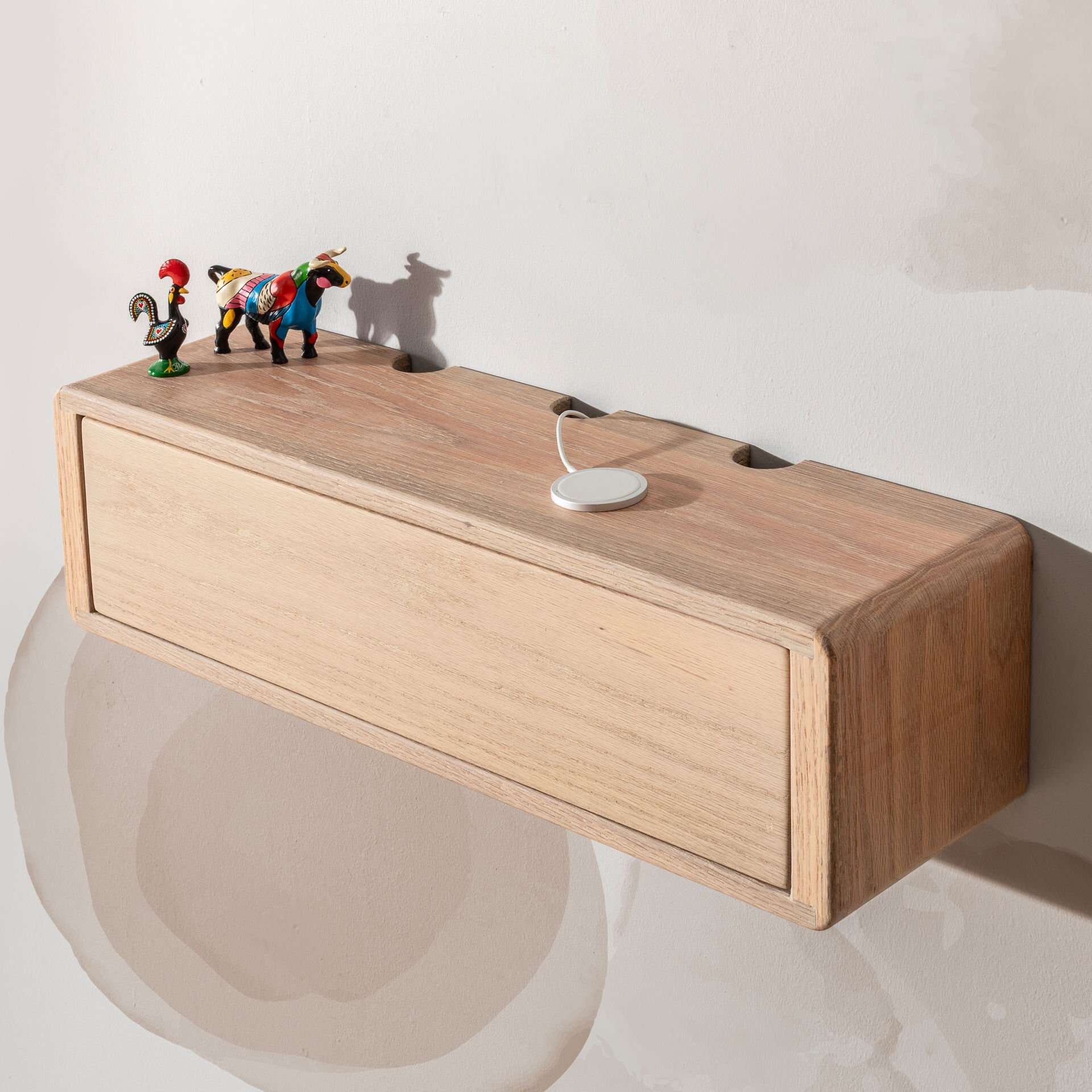 Natural Oak Wall Shelf Organizer with Covers for Library Bookcase Bathroom and Kitchen Decorative Design