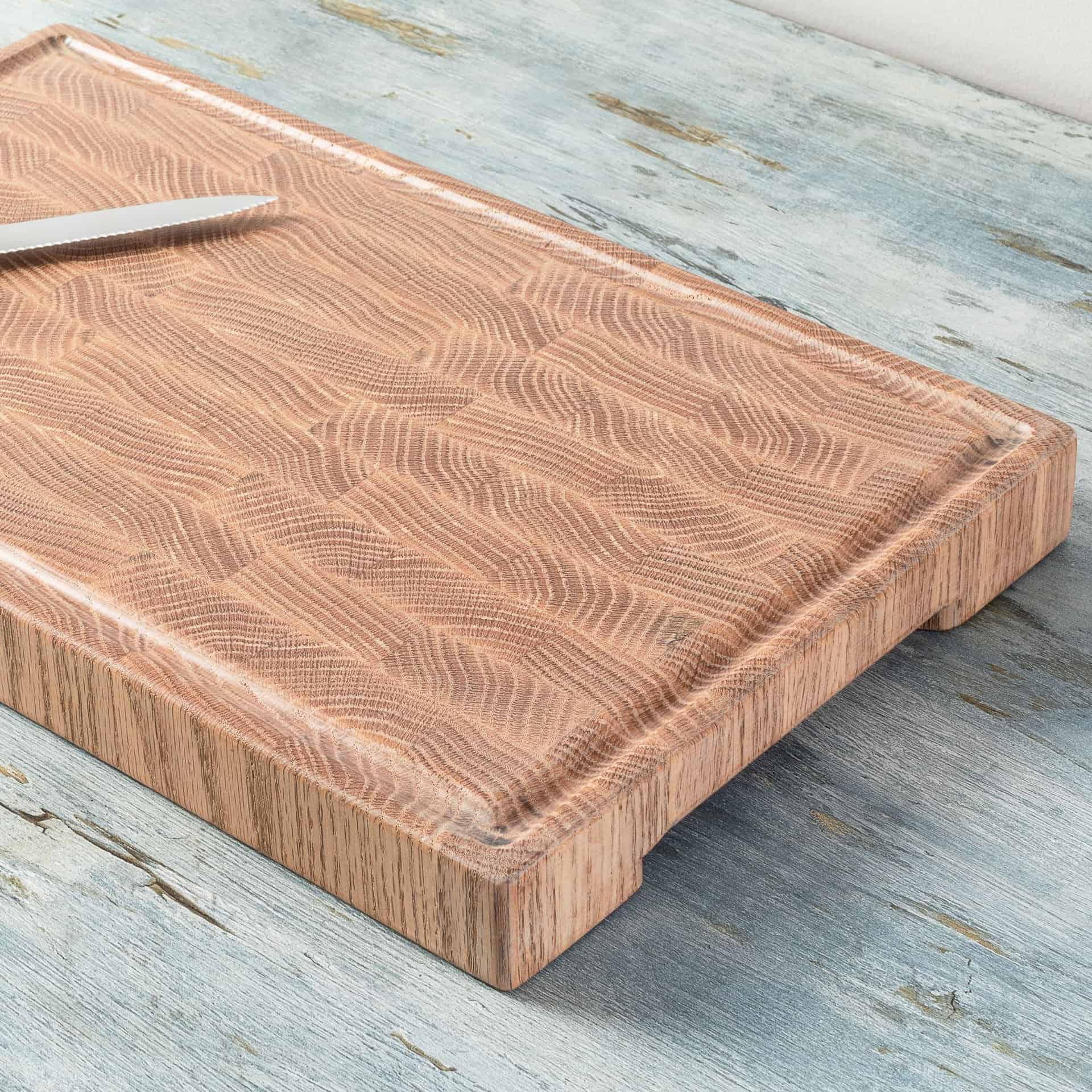 End Grain Oak Cutting and Serving Board – Handmade | Timeless Elegance and Superior Durability 